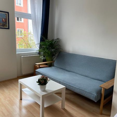Central Sunny Flat With Free Parking Apartman Bécs Kültér fotó