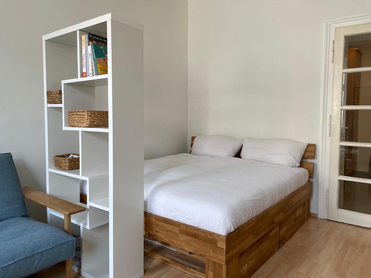 Central Sunny Flat With Free Parking Apartman Bécs Kültér fotó
